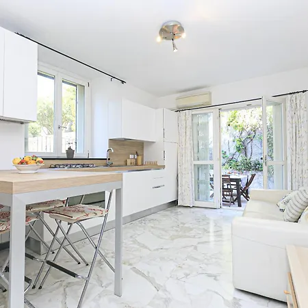 Iflat La Casa Degli Aranci 拉帕洛